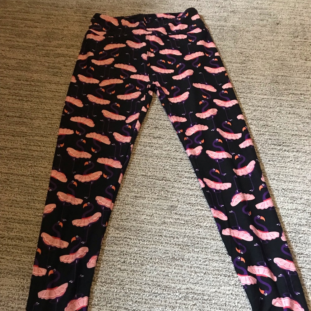 Lularoe OS flamingo leggings